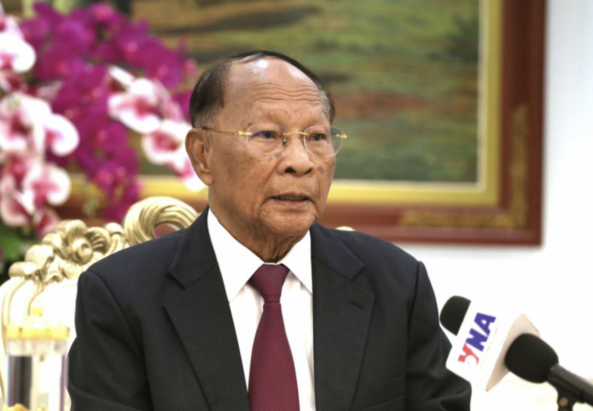 Cambodian People's Party Honorary President praises Vietnam’s great victory